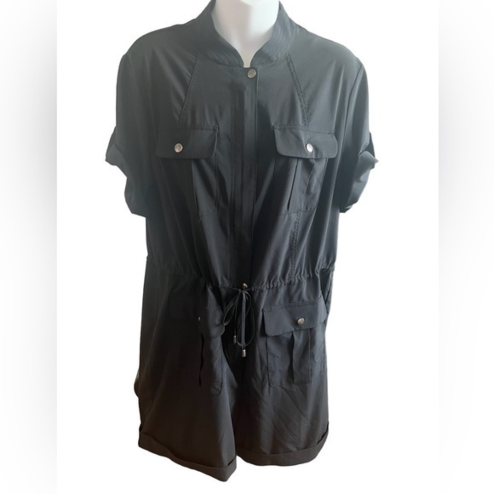 DASH by Kardashian‎ Black Zip/Button Romper 12